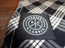 他の写真3: Porter Classic (P.C. PALAKA TRIANGULAR STOLE) BLACK