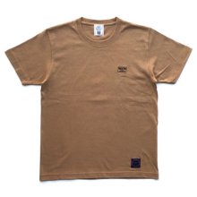 他の写真1: M&M "PRINT S/S T-SHIRT" Color：Dark Camel