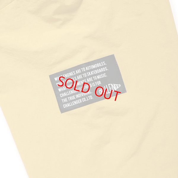 画像8: CHALLENGER "PACKABLE NYLON ANORAK" Color：Musterd×Dark Green